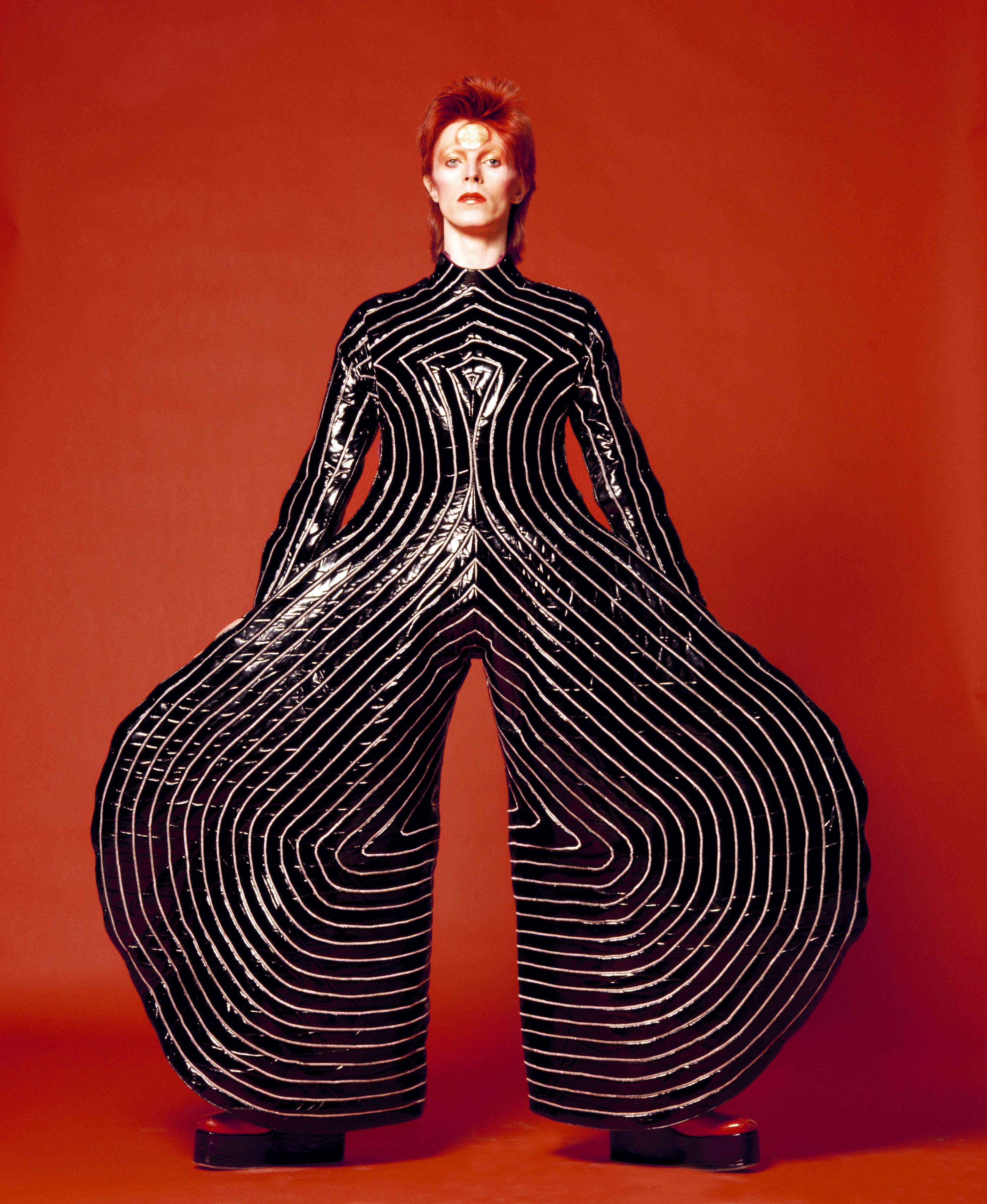 David Bowie is – Review – Lucky Journeys